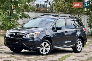 Внедорожник / Кроссовер Subaru Forester 2014 в 
