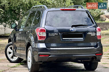 Внедорожник / Кроссовер Subaru Forester 2014 в 
