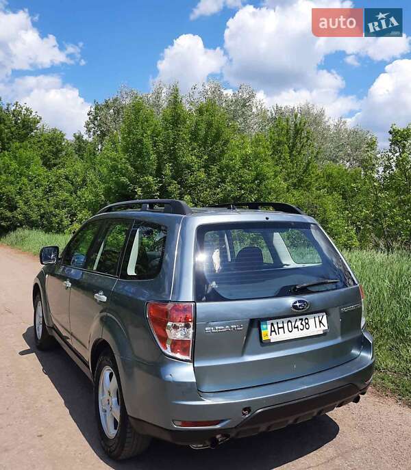 Внедорожник / Кроссовер Subaru Forester 2009 в Славянске
