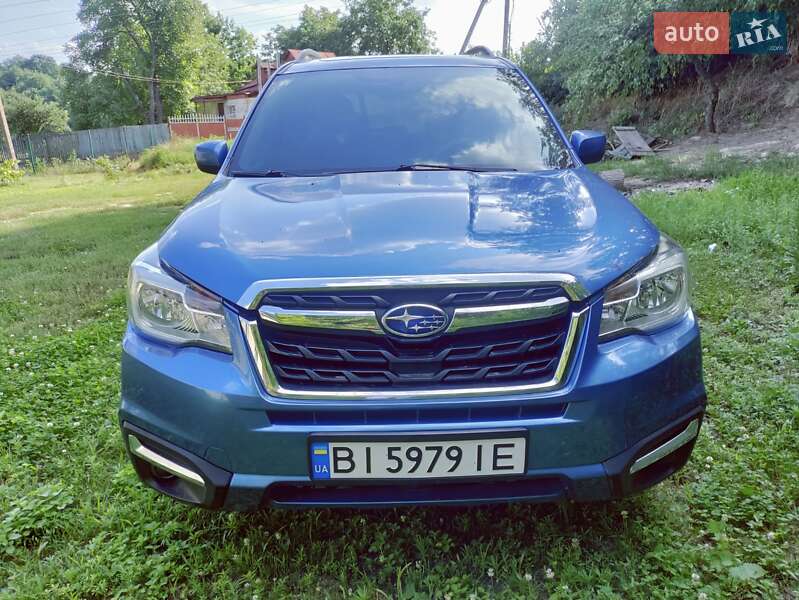 Внедорожник / Кроссовер Subaru Forester 2016 в Лубнах