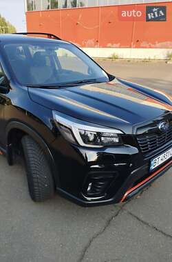 Внедорожник / Кроссовер Subaru Forester 2021 в 