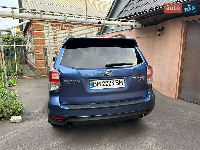 Внедорожник / Кроссовер Subaru Forester 2016 в Сумах