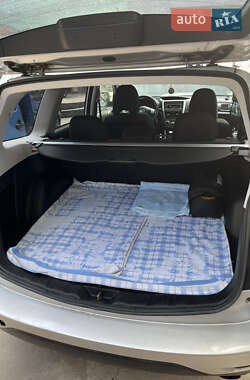 Внедорожник / Кроссовер Subaru Forester 2010 в Каменском