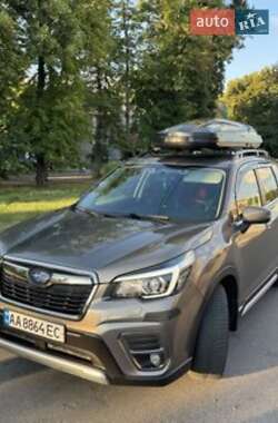 Внедорожник / Кроссовер Subaru Forester 2019 в Киеве
