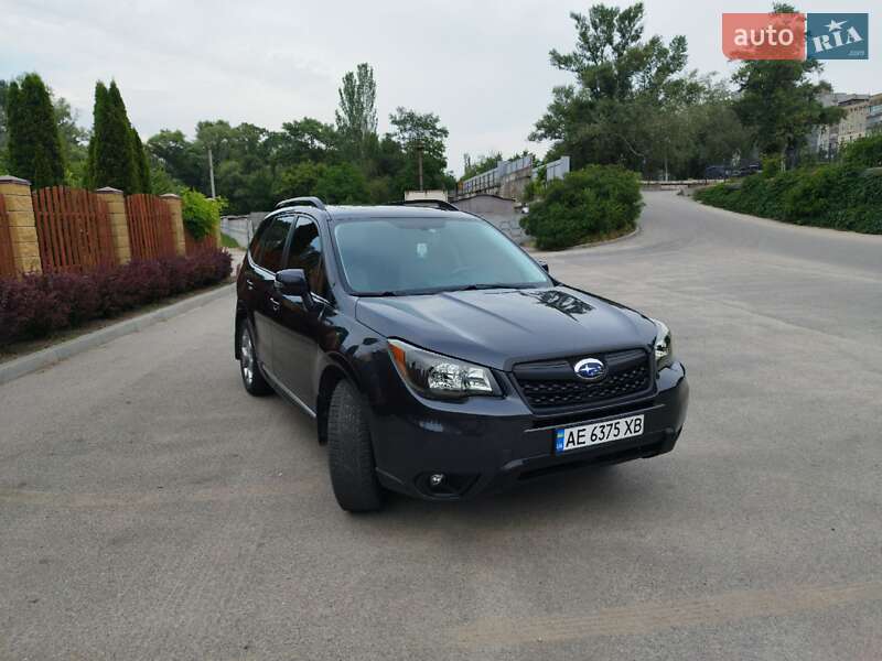 Внедорожник / Кроссовер Subaru Forester 2015 в Днепре