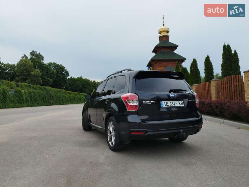 Внедорожник / Кроссовер Subaru Forester 2015 в Днепре