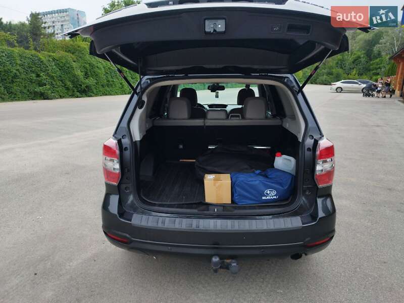 Внедорожник / Кроссовер Subaru Forester 2015 в Днепре