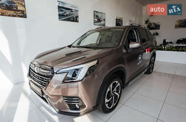 Позашляховик / Кросовер Subaru Forester 2024 в Києві