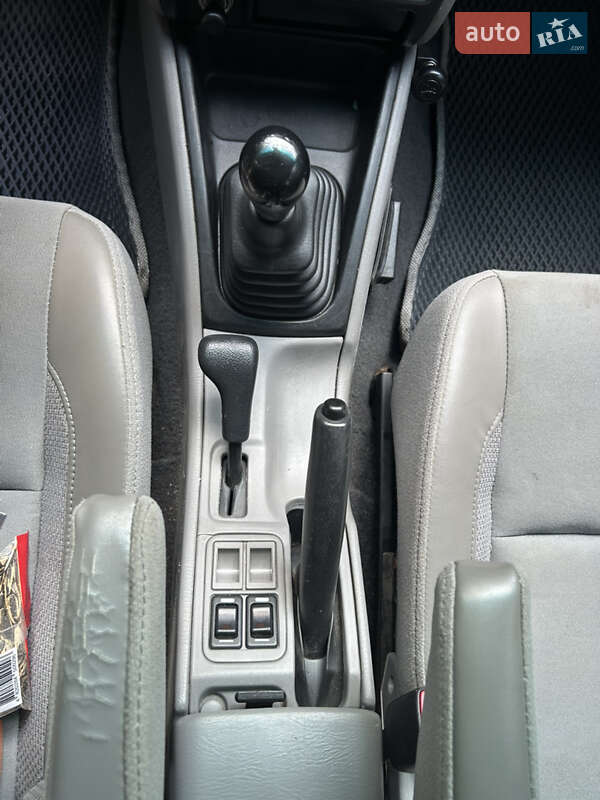 Внедорожник / Кроссовер Subaru Forester 1998 в Киеве