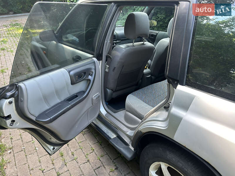 Внедорожник / Кроссовер Subaru Forester 1998 в Киеве