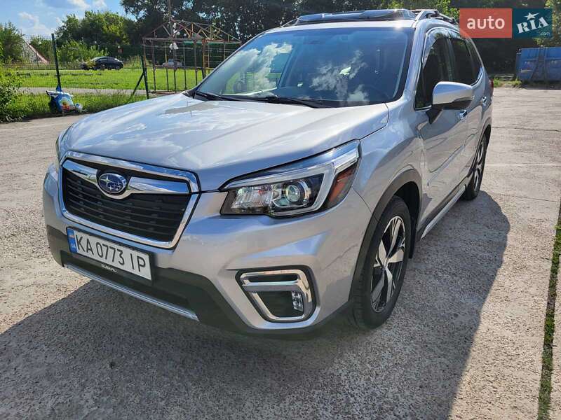 Позашляховик / Кросовер Subaru Forester 2018 в Києві фото 23 Позашляховик / Кросовер Subaru Forester 2018 в Києві