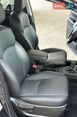 Внедорожник / Кроссовер Subaru Forester 2015 в 