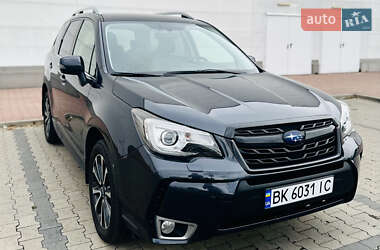 Внедорожник / Кроссовер Subaru Forester 2017 в Ровно