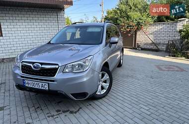 Внедорожник / Кроссовер Subaru Forester 2014 в 
