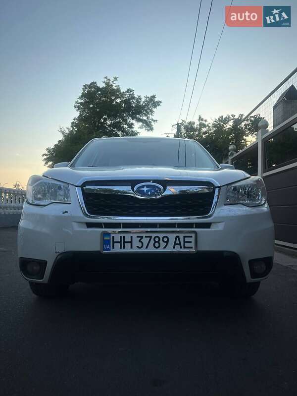 Внедорожник / Кроссовер Subaru Forester 2014 в Одессе