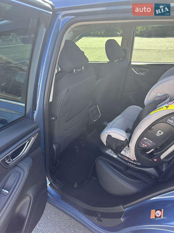 Внедорожник / Кроссовер Subaru Forester 2019 в Днепре