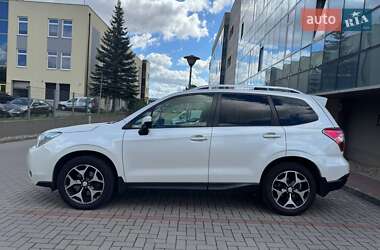 Внедорожник / Кроссовер Subaru Forester 2013 в 