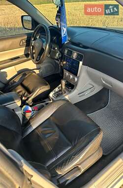 Внедорожник / Кроссовер Subaru Forester 2006 в 
