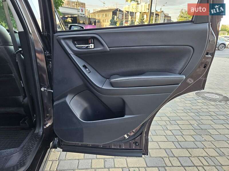 Позашляховик / Кросовер Subaru Forester 2013 в Одесі
