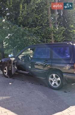 Внедорожник / Кроссовер Subaru Forester 1999 в 
