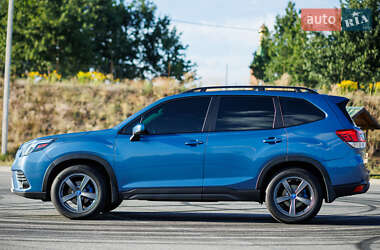 Позашляховик / Кросовер Subaru Forester 2022 в Полтаві