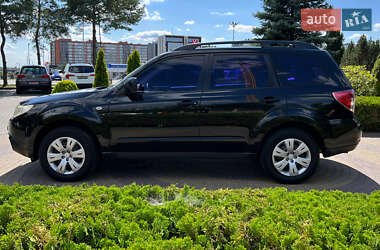 Внедорожник / Кроссовер Subaru Forester 2009 в 