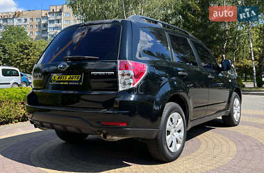 Внедорожник / Кроссовер Subaru Forester 2009 в 