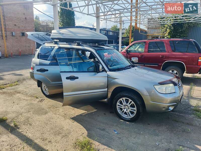 Внедорожник / Кроссовер Subaru Forester 2007 в Киеве