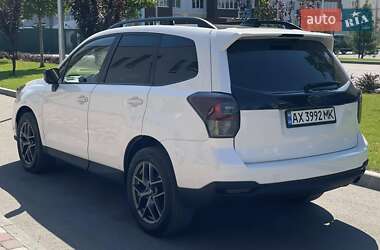 Внедорожник / Кроссовер Subaru Forester 2018 в 