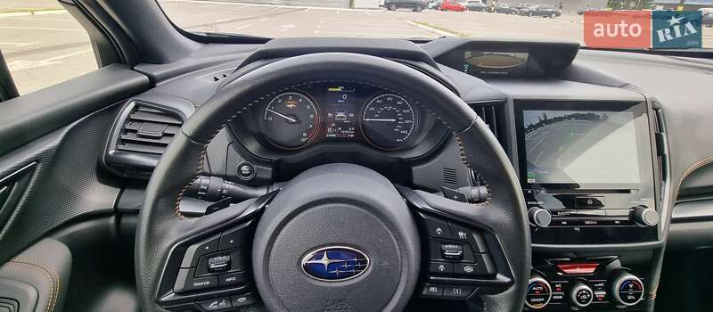 Внедорожник / Кроссовер Subaru Forester 2022 в Киеве