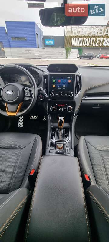 Внедорожник / Кроссовер Subaru Forester 2022 в Киеве