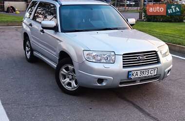 Внедорожник / Кроссовер Subaru Forester 2006 в 