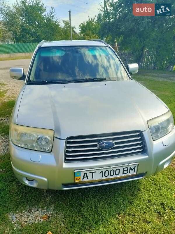 Позашляховик / Кросовер Subaru Forester 2006 в Івано-Франківську