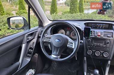 Внедорожник / Кроссовер Subaru Forester 2013 в 
