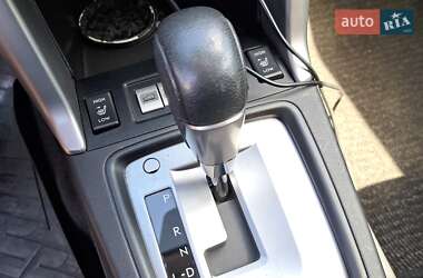 Внедорожник / Кроссовер Subaru Forester 2013 в 