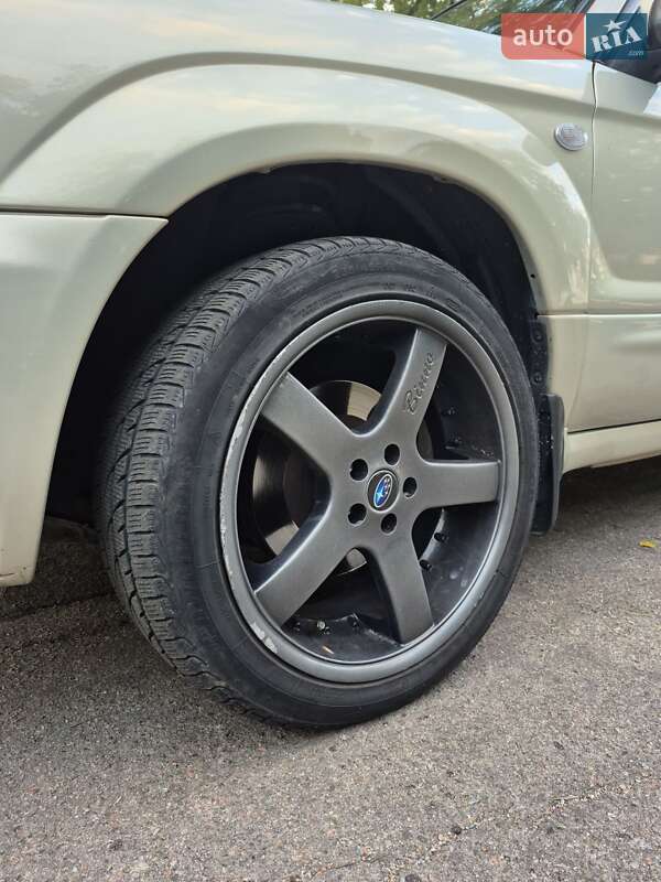 Внедорожник / Кроссовер Subaru Forester 2005 в Запорожье