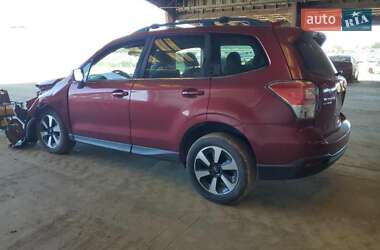 Внедорожник / Кроссовер Subaru Forester 2017 в 