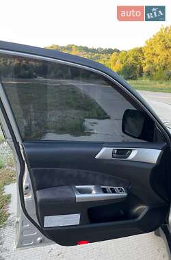 Внедорожник / Кроссовер Subaru Forester 2008 в 