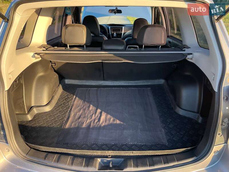 Внедорожник / Кроссовер Subaru Forester 2008 в Гадяче