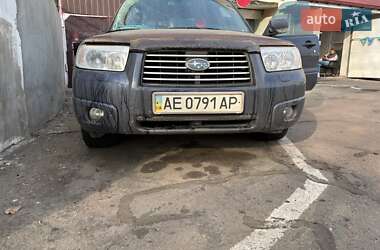 Внедорожник / Кроссовер Subaru Forester 2005 в 