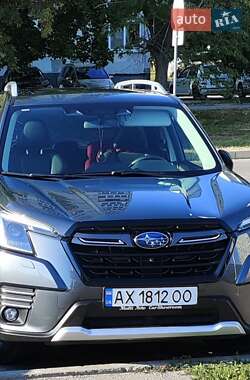 Внедорожник / Кроссовер Subaru Forester 2022 в Харькове