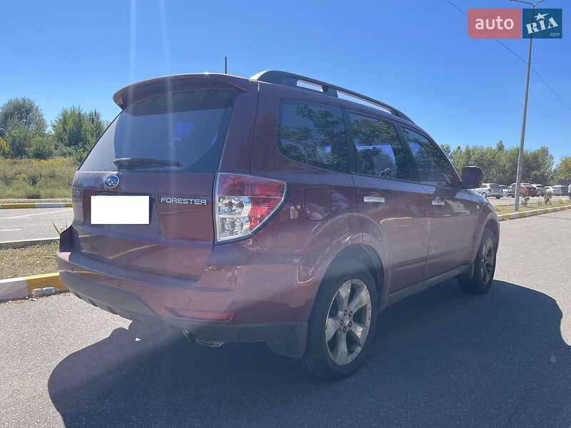 Внедорожник / Кроссовер Subaru Forester 2008 в Киеве