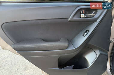 Позашляховик / Кросовер Subaru Forester 2014 в Хмельницькому