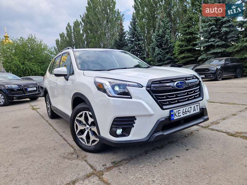 Внедорожник / Кроссовер Subaru Forester 2024 в Днепре