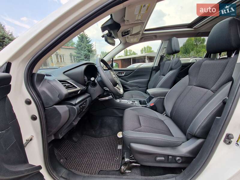 Внедорожник / Кроссовер Subaru Forester 2024 в Днепре