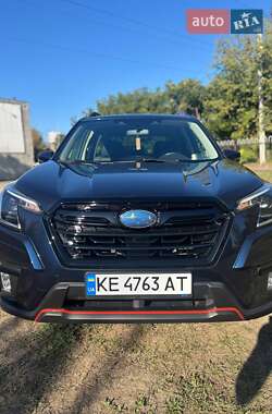 Позашляховик / Кросовер Subaru Forester 2022 в Дніпрі
