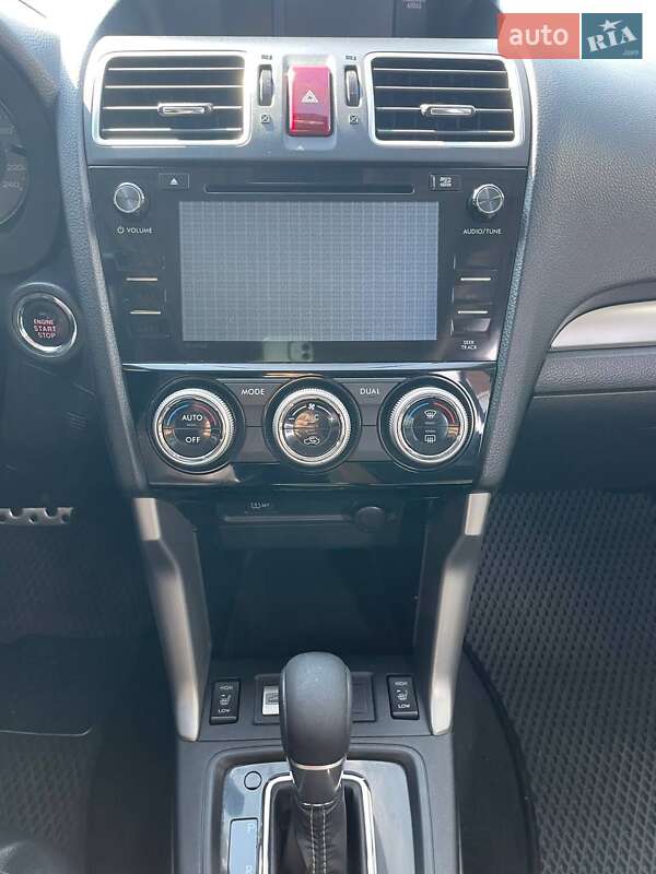 Позашляховик / Кросовер Subaru Forester 2015 в Умані