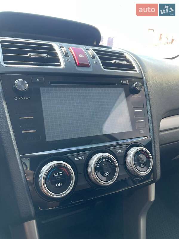 Позашляховик / Кросовер Subaru Forester 2015 в Умані