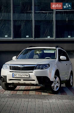 Внедорожник / Кроссовер Subaru Forester 2009 в Львове