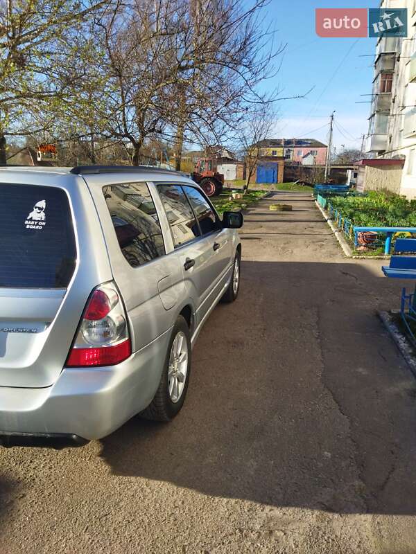 Позашляховик / Кросовер Subaru Forester 2007 в Києві